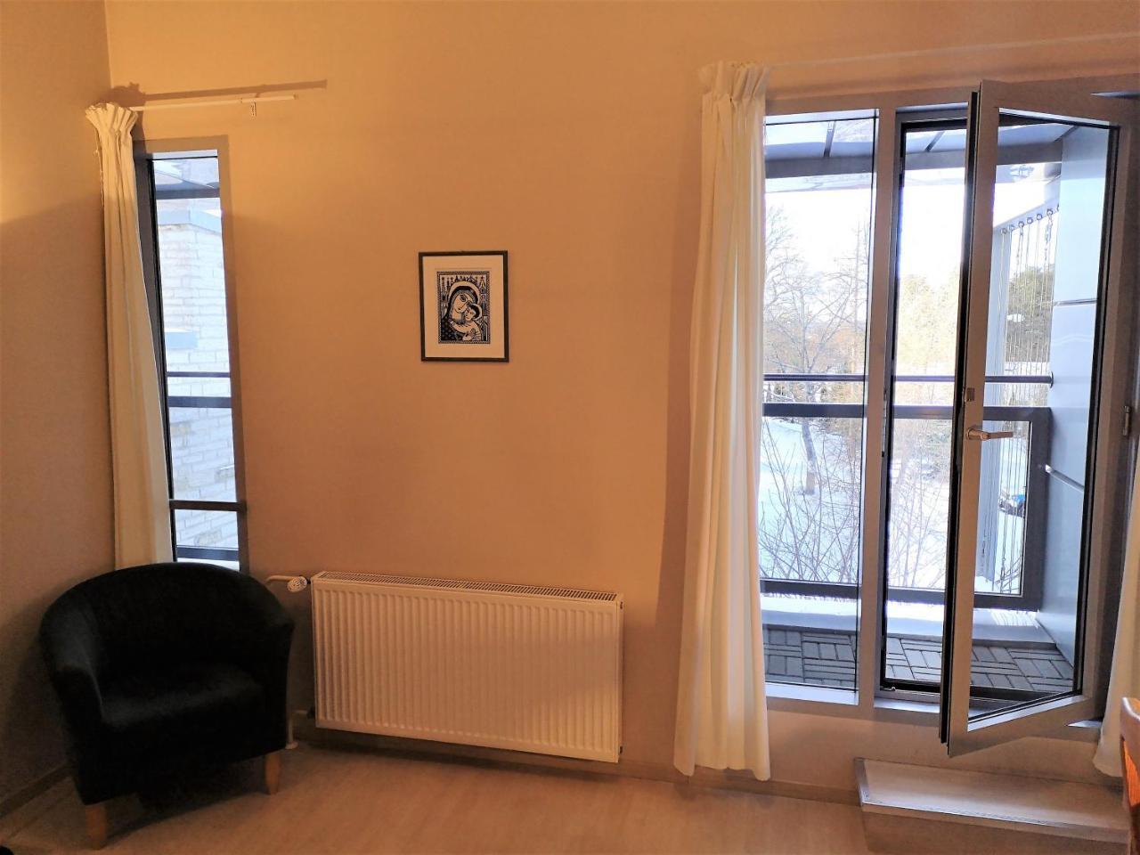 Pirita Klooster Guest House Tallinn Exterior photo